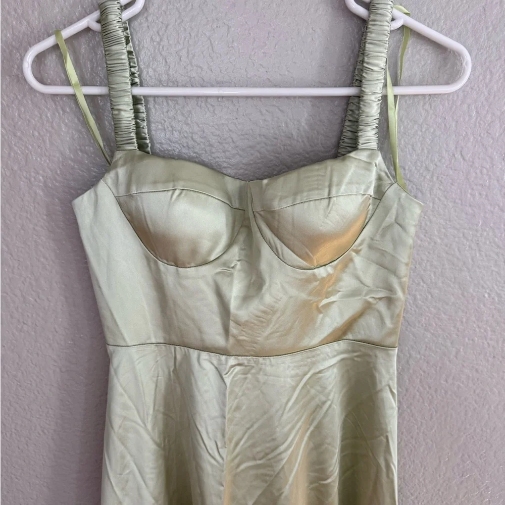 Selfie Leslie Belle De Jour Flounce Hem Midi Dress Pistachio Sage High Low Dress - Picture 4 of 8